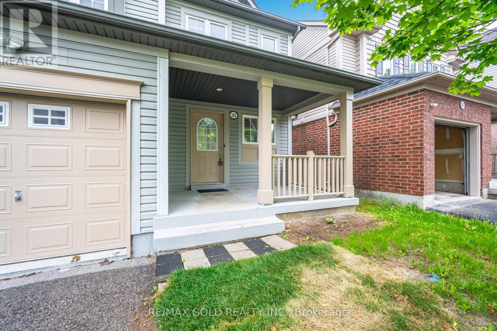 135 Norland Circle, Oshawa, Ontario  L1L 0A7 - Photo 4 - E12211773