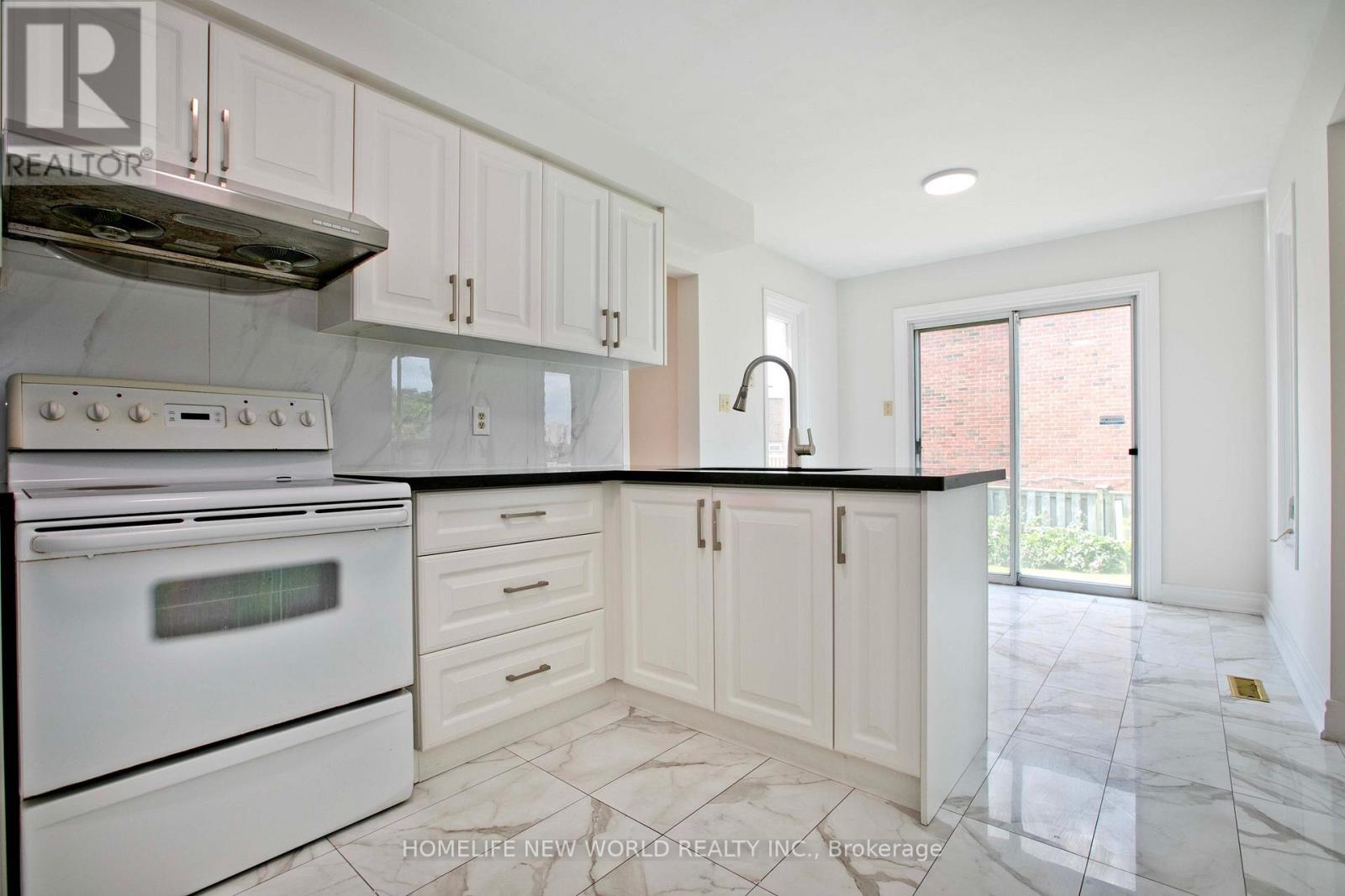53 Sanwood Boulevard, Toronto, Ontario  M1V 3L6 - Photo 10 - E12211778