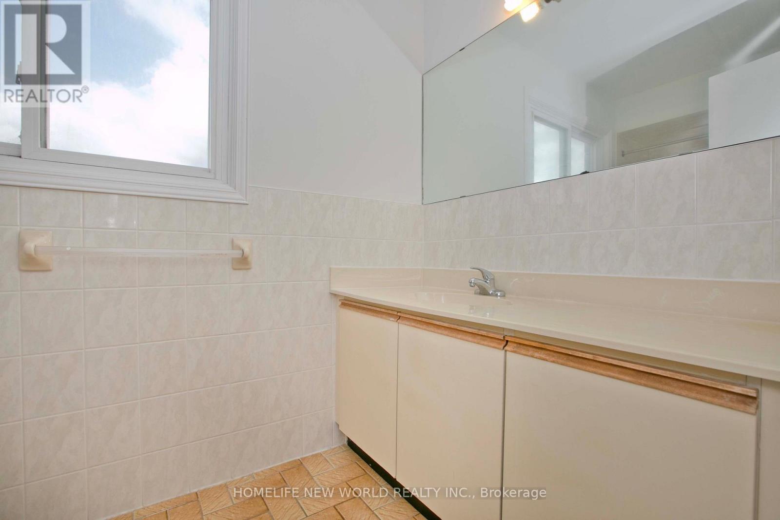 53 Sanwood Boulevard, Toronto, Ontario  M1V 3L6 - Photo 24 - E12211778