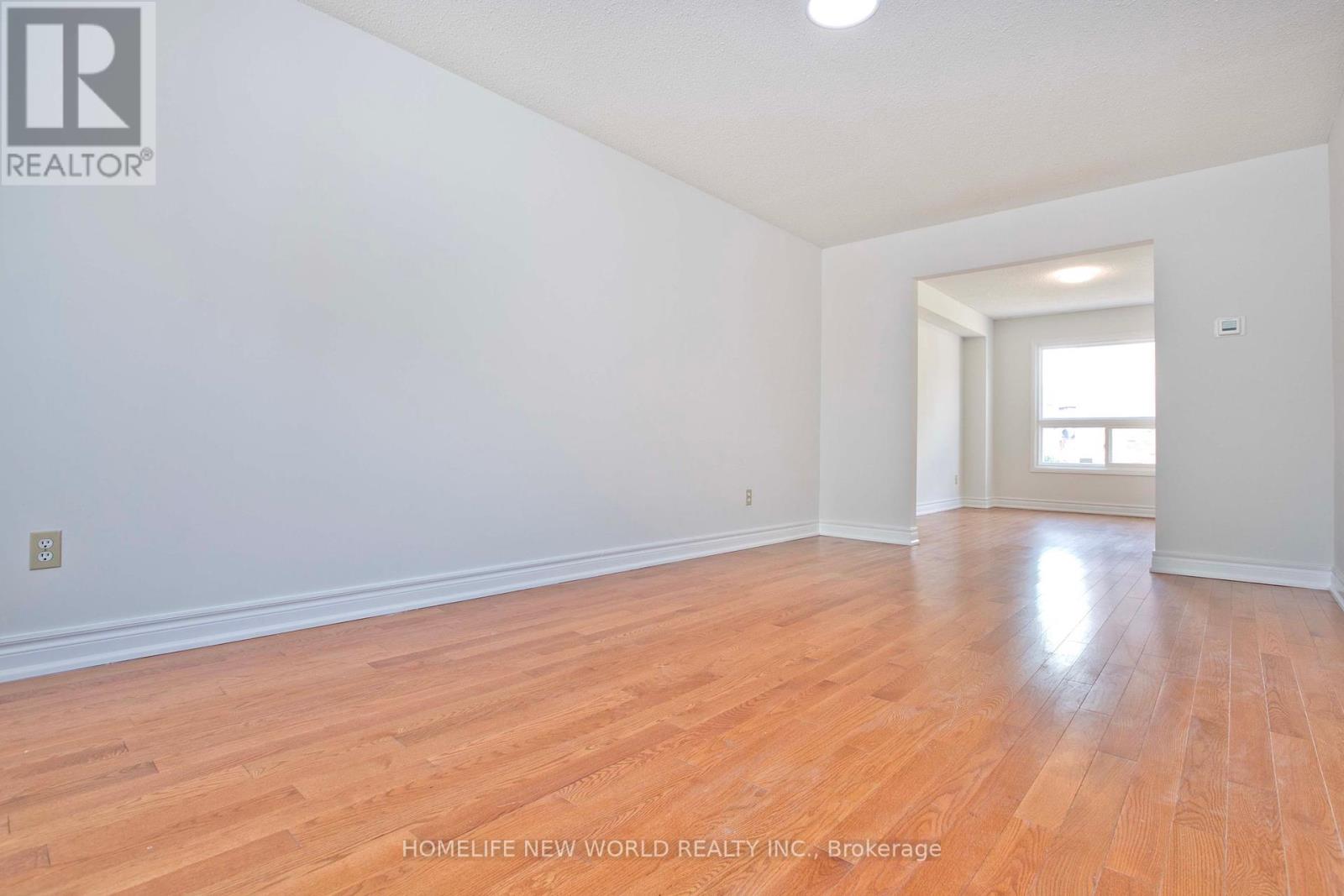 53 Sanwood Boulevard, Toronto, Ontario  M1V 3L6 - Photo 4 - E12211778