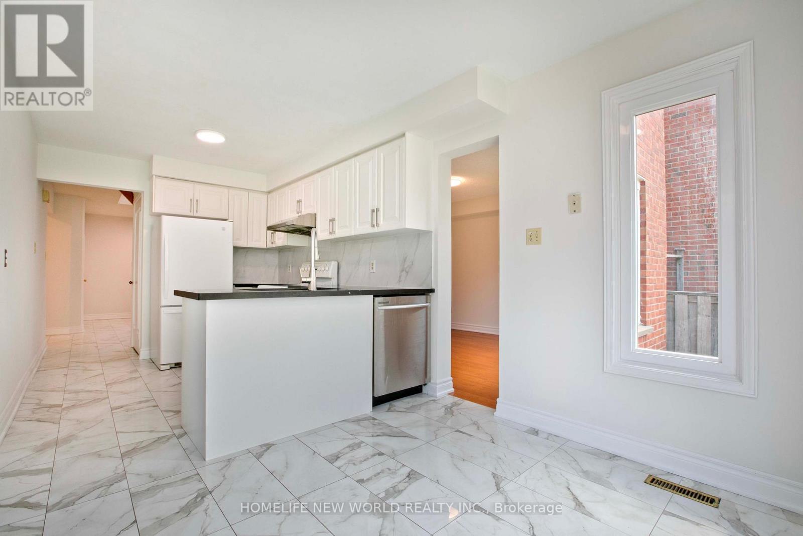 53 Sanwood Boulevard, Toronto, Ontario  M1V 3L6 - Photo 8 - E12211778