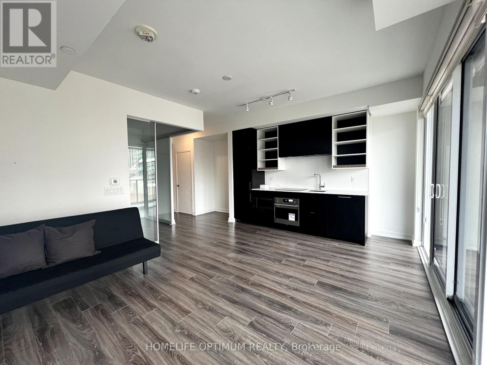 1522 - 20 Edward Street, Toronto (Bay Street Corridor), Ontario  M5G 1C9 - Photo 11 - C12053543