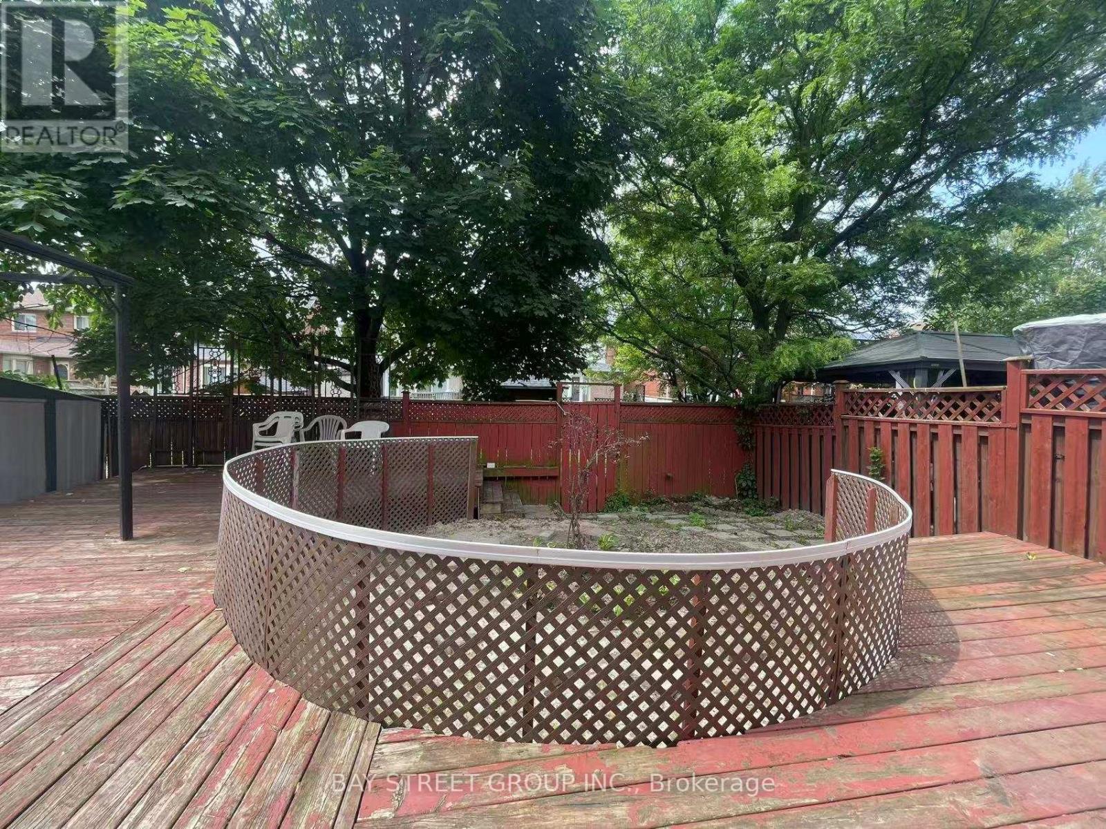5751 Prairie Circle, Mississauga, Ontario  L5N 6B5 - Photo 28 - W12157764