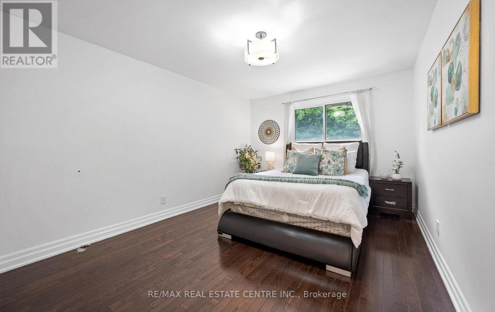 18 Dearbourne Boulevard, Brampton, Ontario  L6T 1J6 - Photo 27 - W12211779