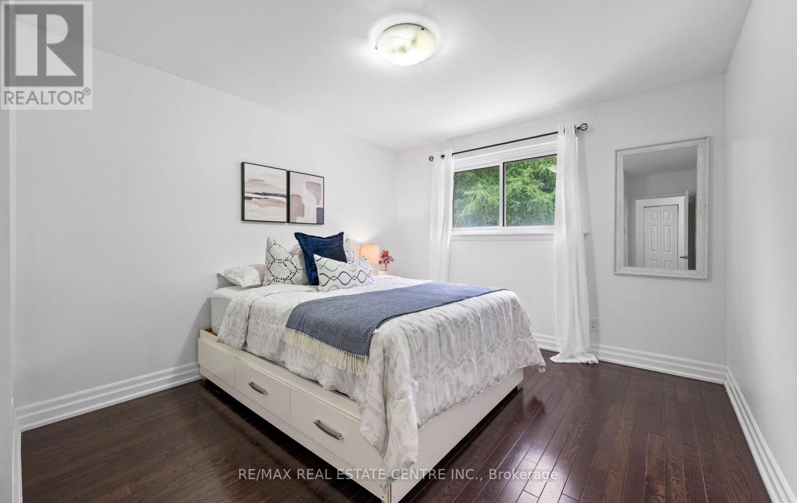 18 Dearbourne Boulevard, Brampton, Ontario  L6T 1J6 - Photo 34 - W12211779