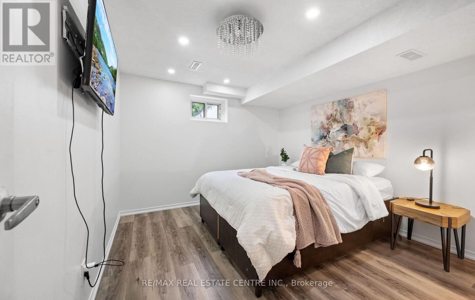 18 Dearbourne Boulevard, Brampton, Ontario  L6T 1J6 - Photo 45 - W12211779