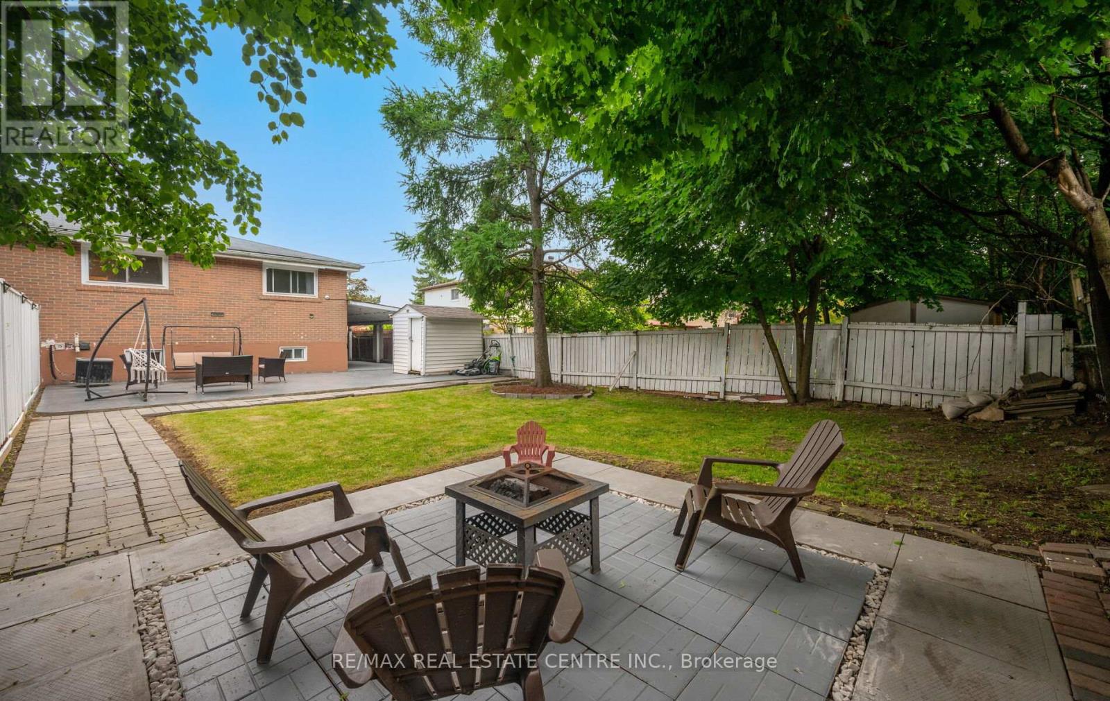 18 Dearbourne Boulevard, Brampton, Ontario  L6T 1J6 - Photo 48 - W12211779