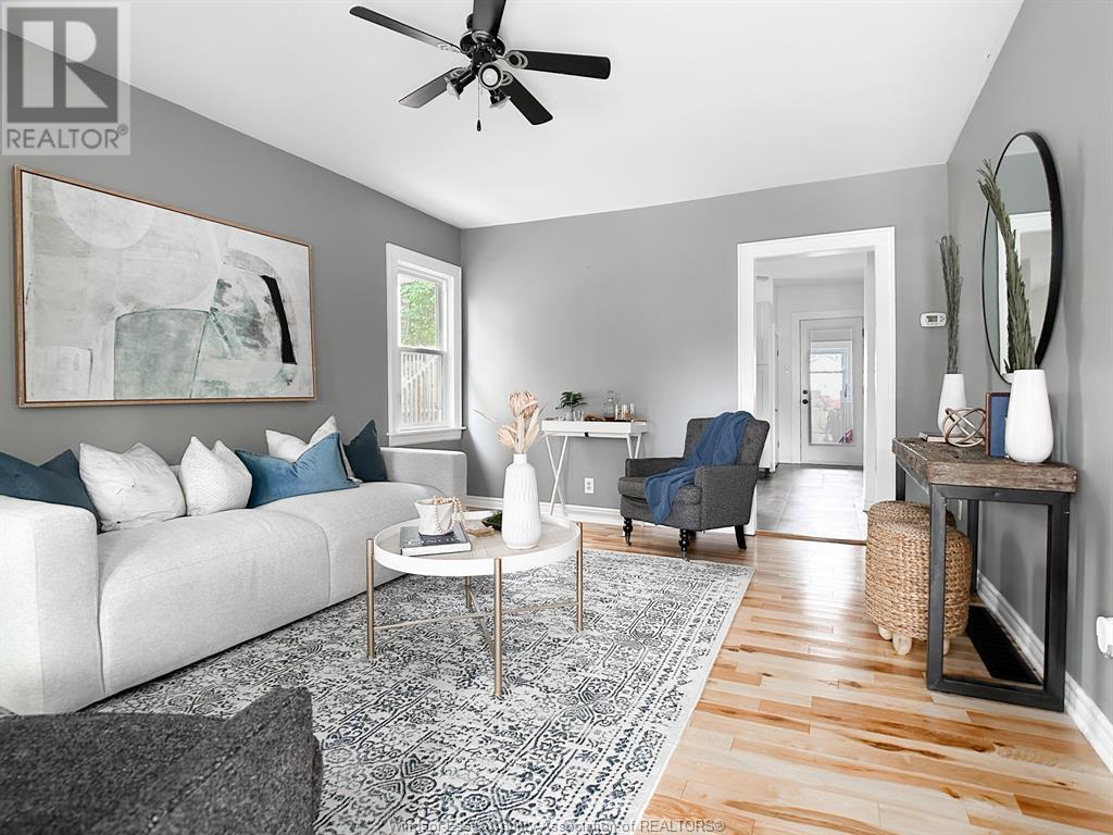 315 Logan, Windsor, Ontario  N8X 2V1 - Photo 6 - 25014594