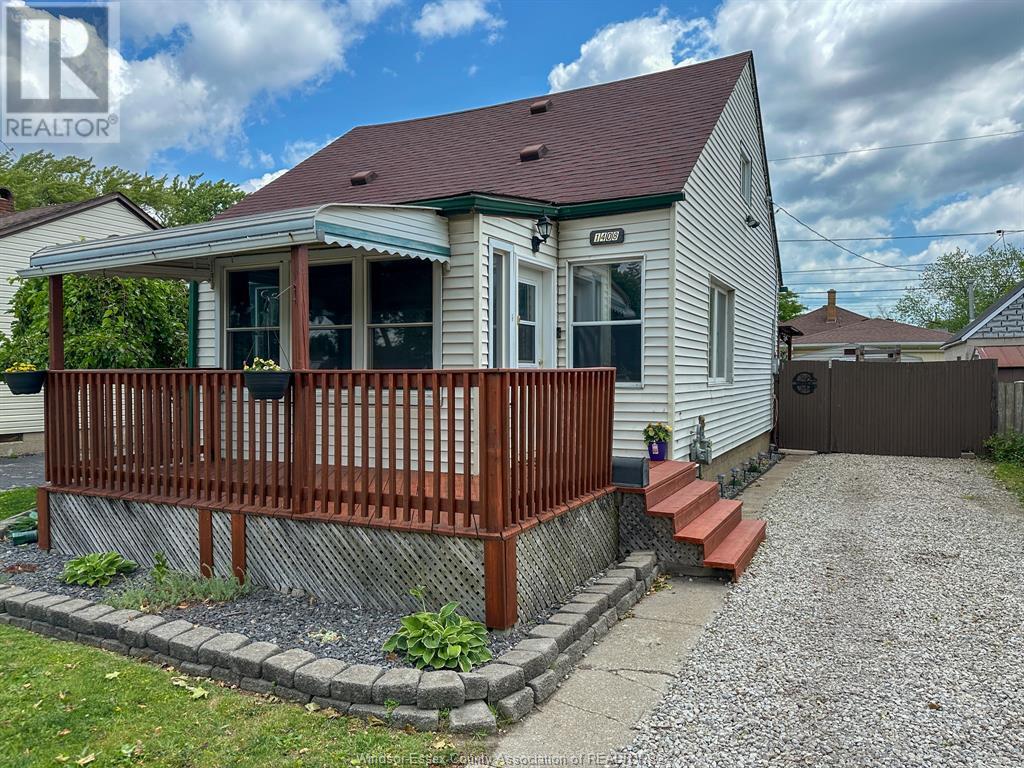 1408 Labadie, Windsor, Ontario  N8Y 4H1 - Photo 2 - 25014587