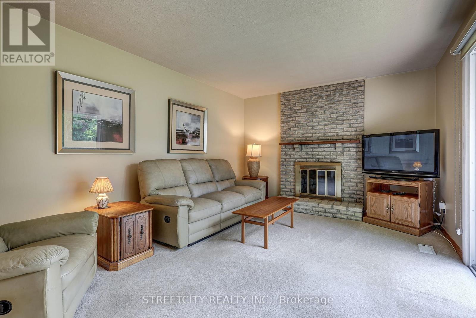 981 Farnham Court, London South, Ontario  N6K 1R5 - Photo 27 - X12211863