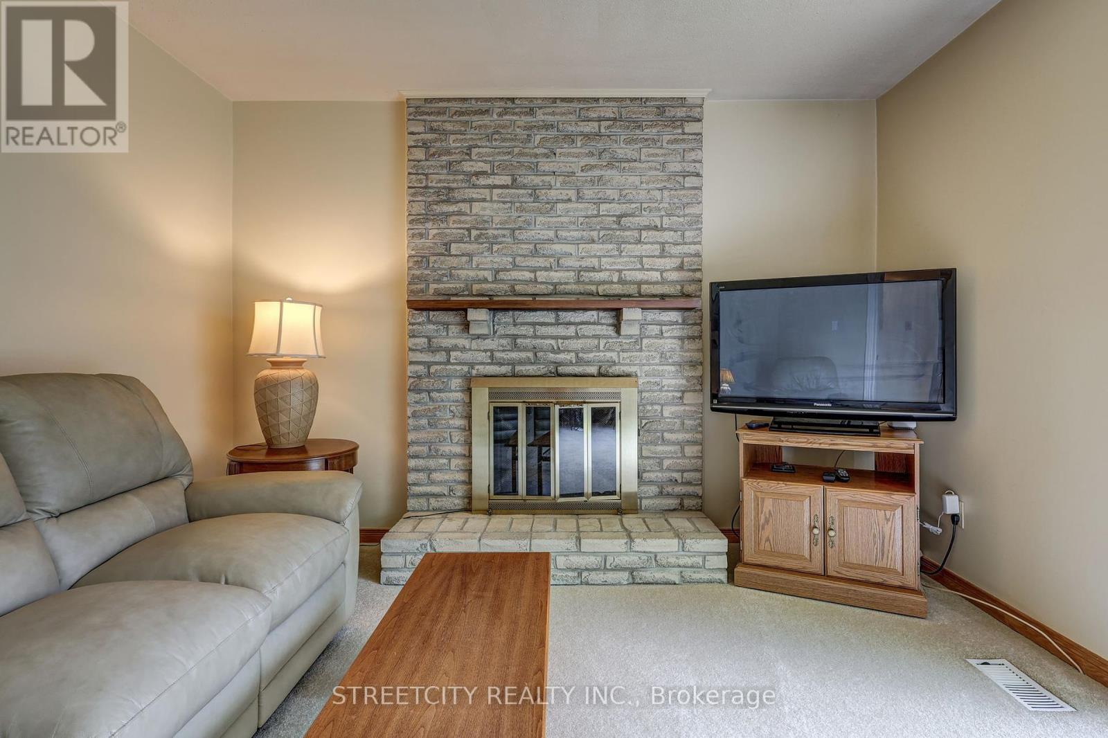 981 Farnham Court, London South, Ontario  N6K 1R5 - Photo 30 - X12211863