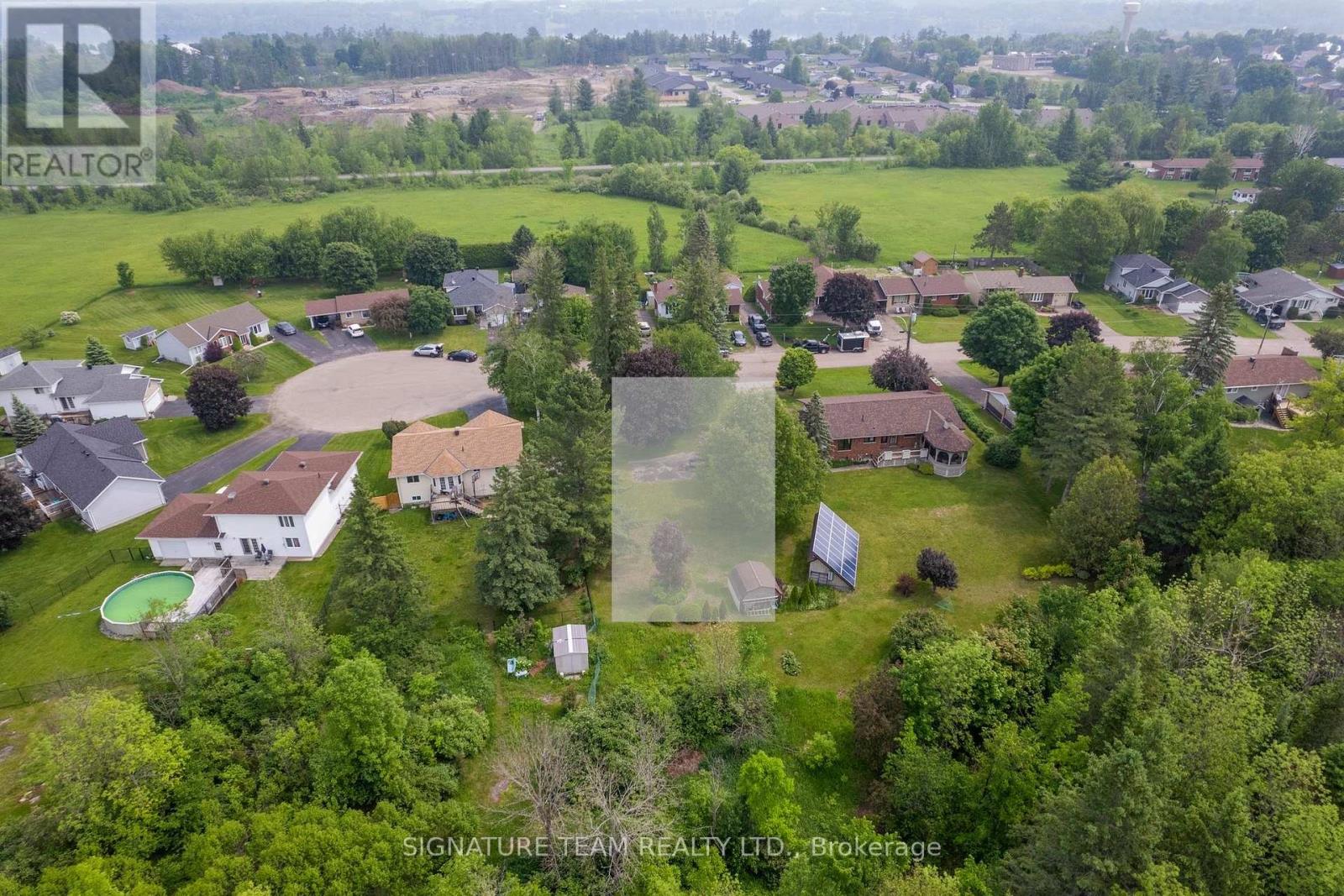 0 Ross Street, Whitewater Region, Ontario  K0J 1K0 - Photo 4 - X12211869