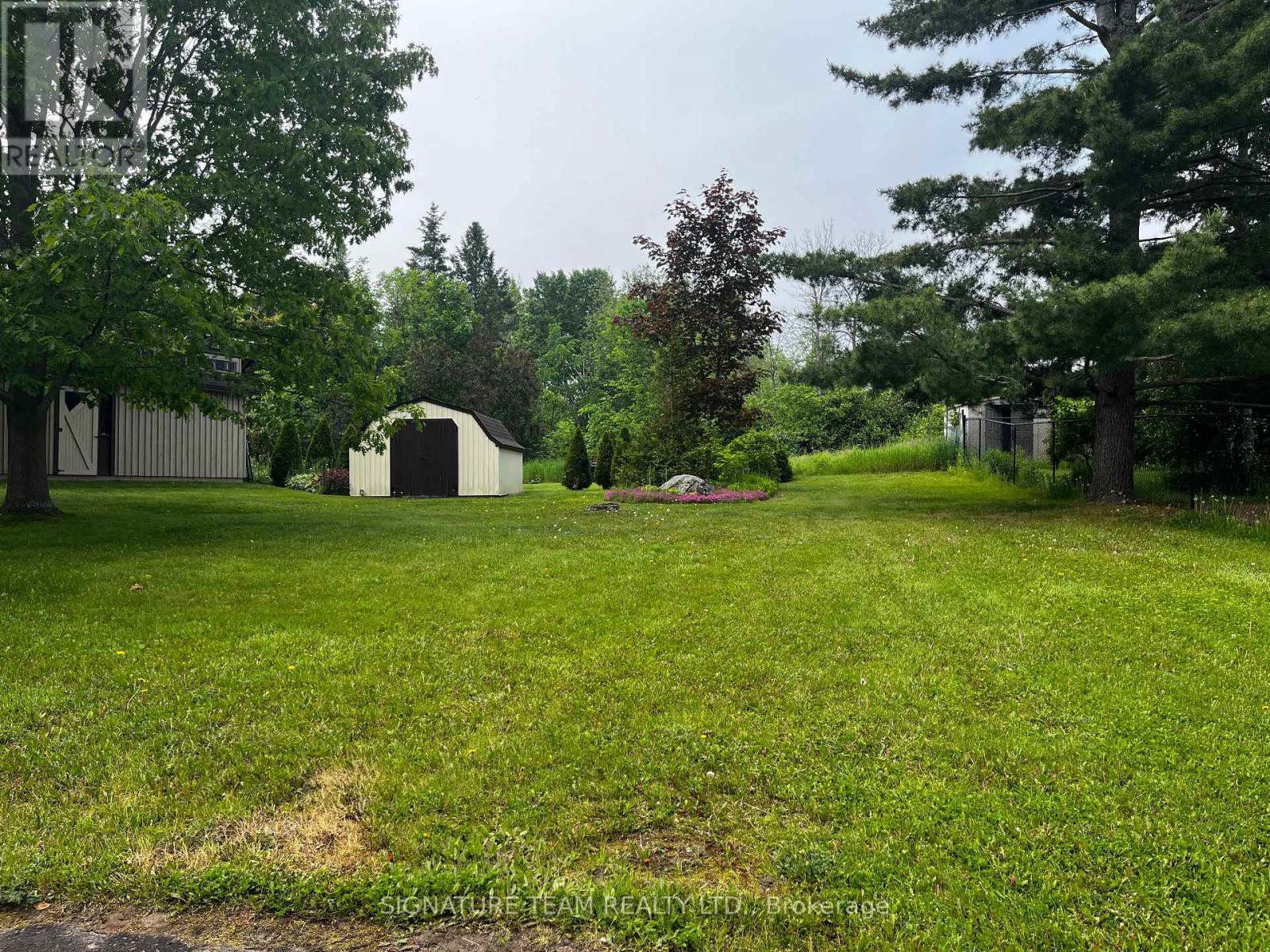 0 Ross Street, Whitewater Region, Ontario  K0J 1K0 - Photo 5 - X12211869