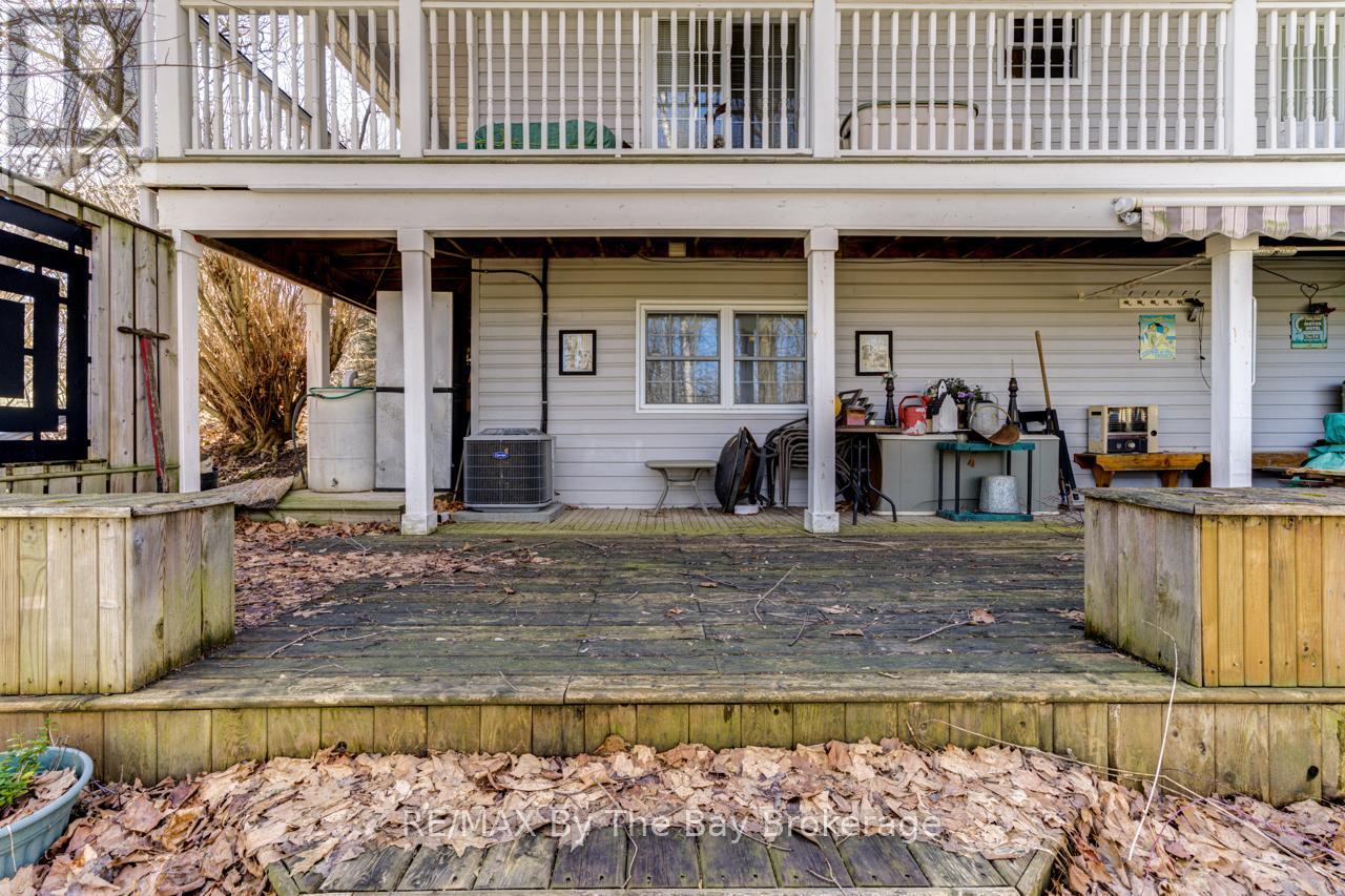 15 Pridham Court, Wasaga Beach, Ontario  L9Z 1M4 - Photo 35 - S12064816