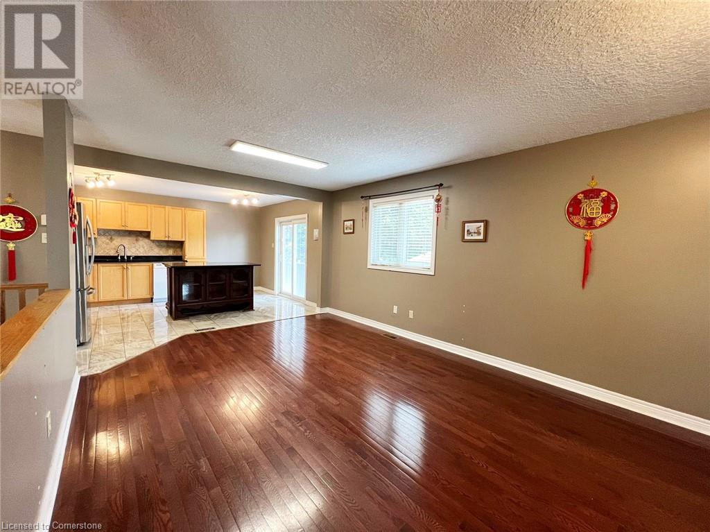 3 Inchlee Drive, Hamilton, Ontario  L9A 5K6 - Photo 6 - 40739913