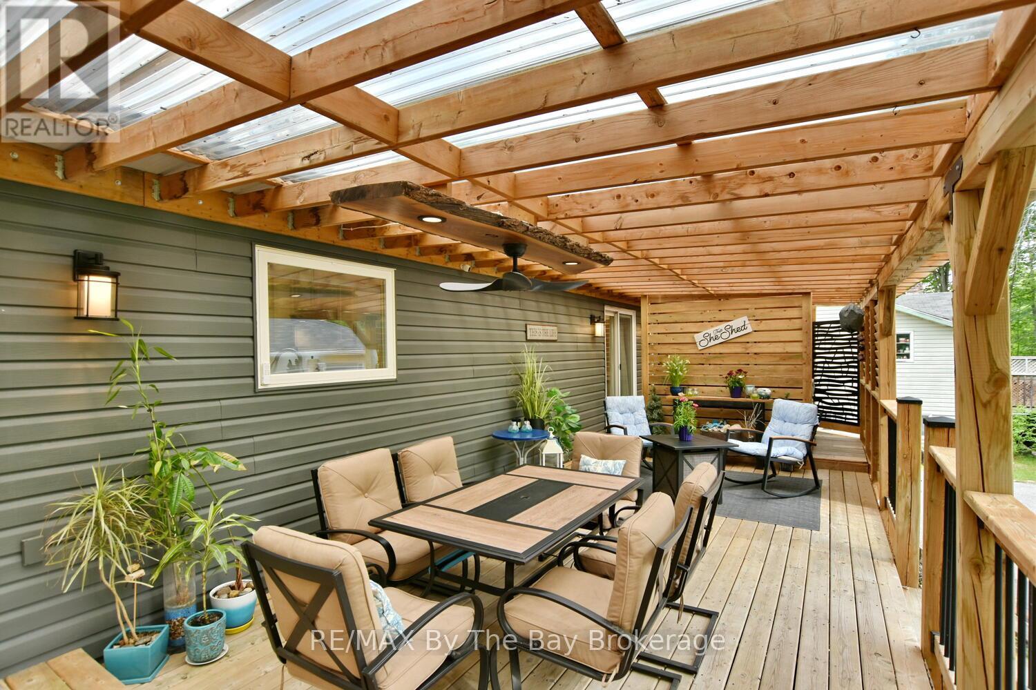 75 40th Street S, Wasaga Beach, Ontario  L9Z 1Z9 - Photo 4 - S12211841