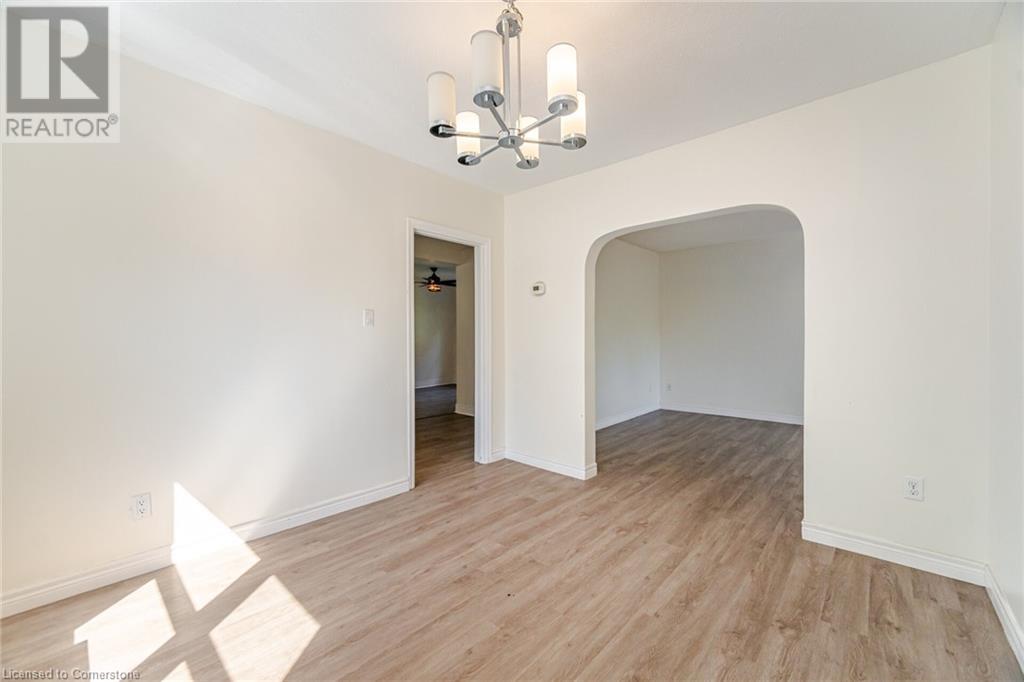 64 Sheldon Avenue N Unit# Upper, Kitchener, Ontario  N2H 3M4 - Photo 11 - 40739906