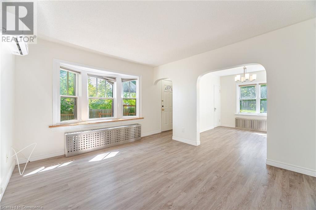 64 Sheldon Avenue N Unit# Upper, Kitchener, Ontario  N2H 3M4 - Photo 13 - 40739906
