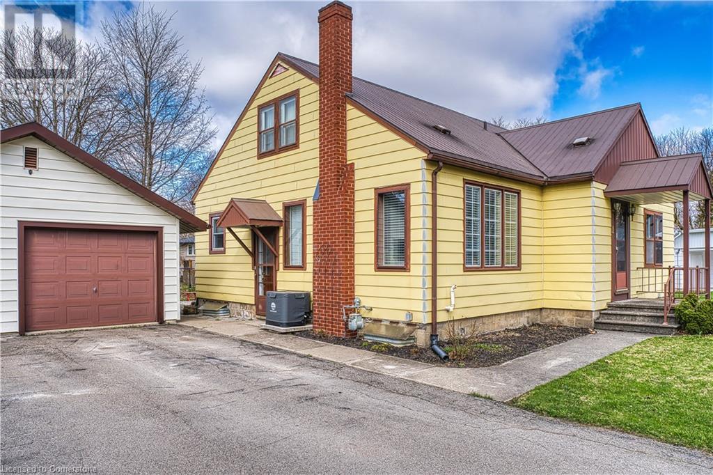 11 Churchill Drive, Listowel, Ontario  N4W 1J9 - Photo 12 - 40717083