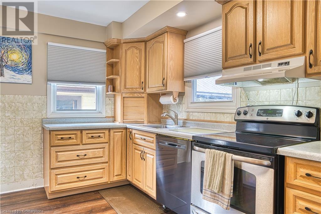 11 Churchill Drive, Listowel, Ontario  N4W 1J9 - Photo 23 - 40717083