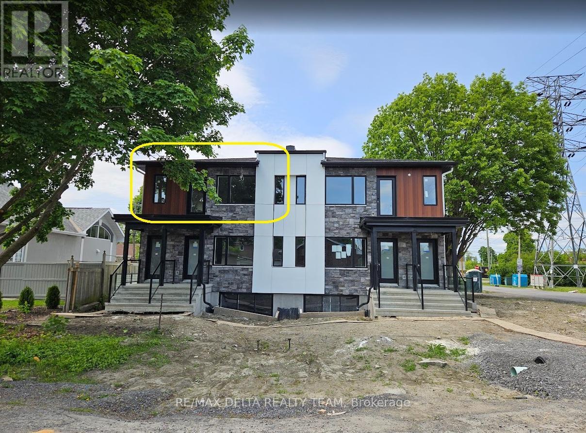 A - 77 Granton Avenue, Ottawa, Ontario  K2G 1L2 - Photo 2 - X12211794