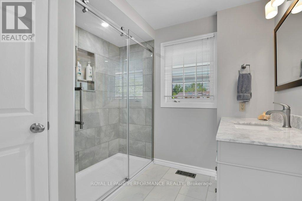 1838 Thistleleaf Crescent, Ottawa, Ontario  K1C 5W6 - Photo 27 - X12211823