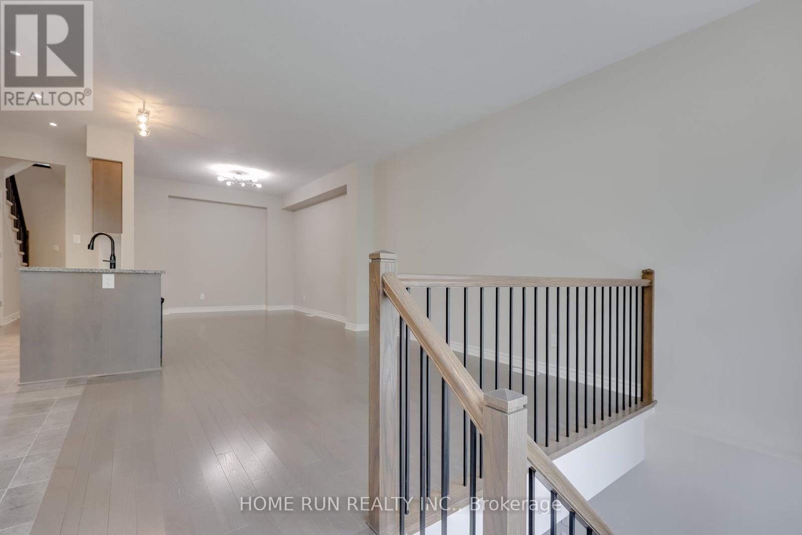 886 Fletcher Circle, Ottawa, Ontario  K2T 0B8 - Photo 19 - X12211835
