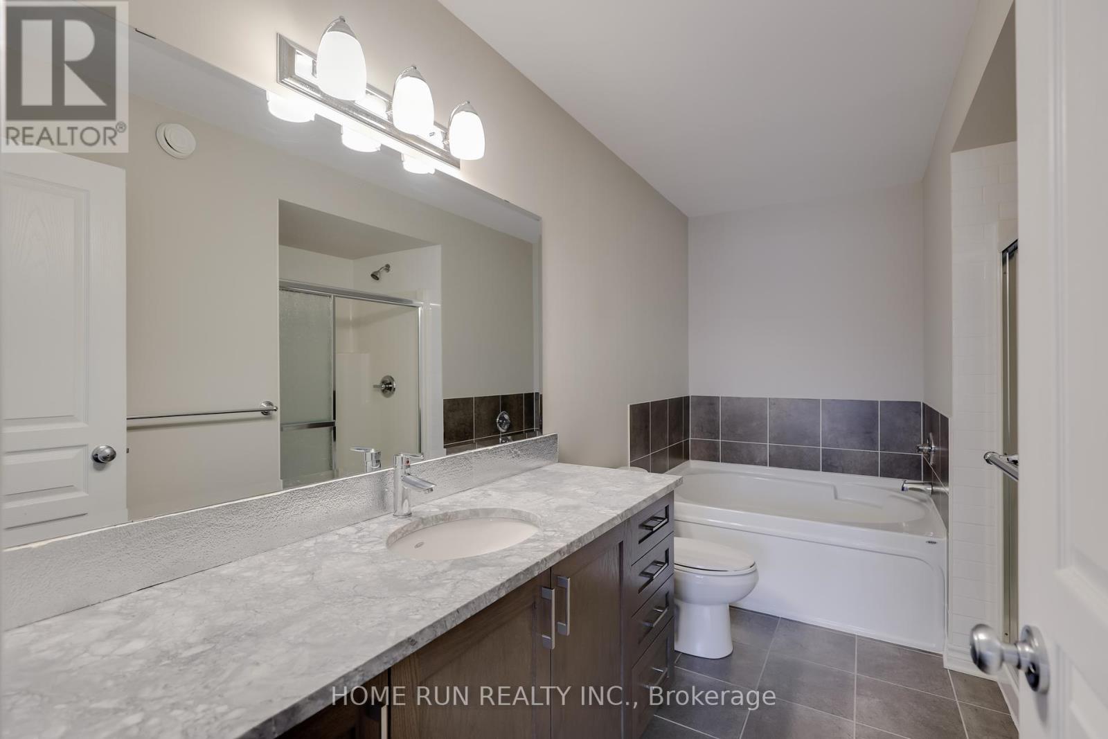886 Fletcher Circle, Ottawa, Ontario  K2T 0B8 - Photo 27 - X12211835
