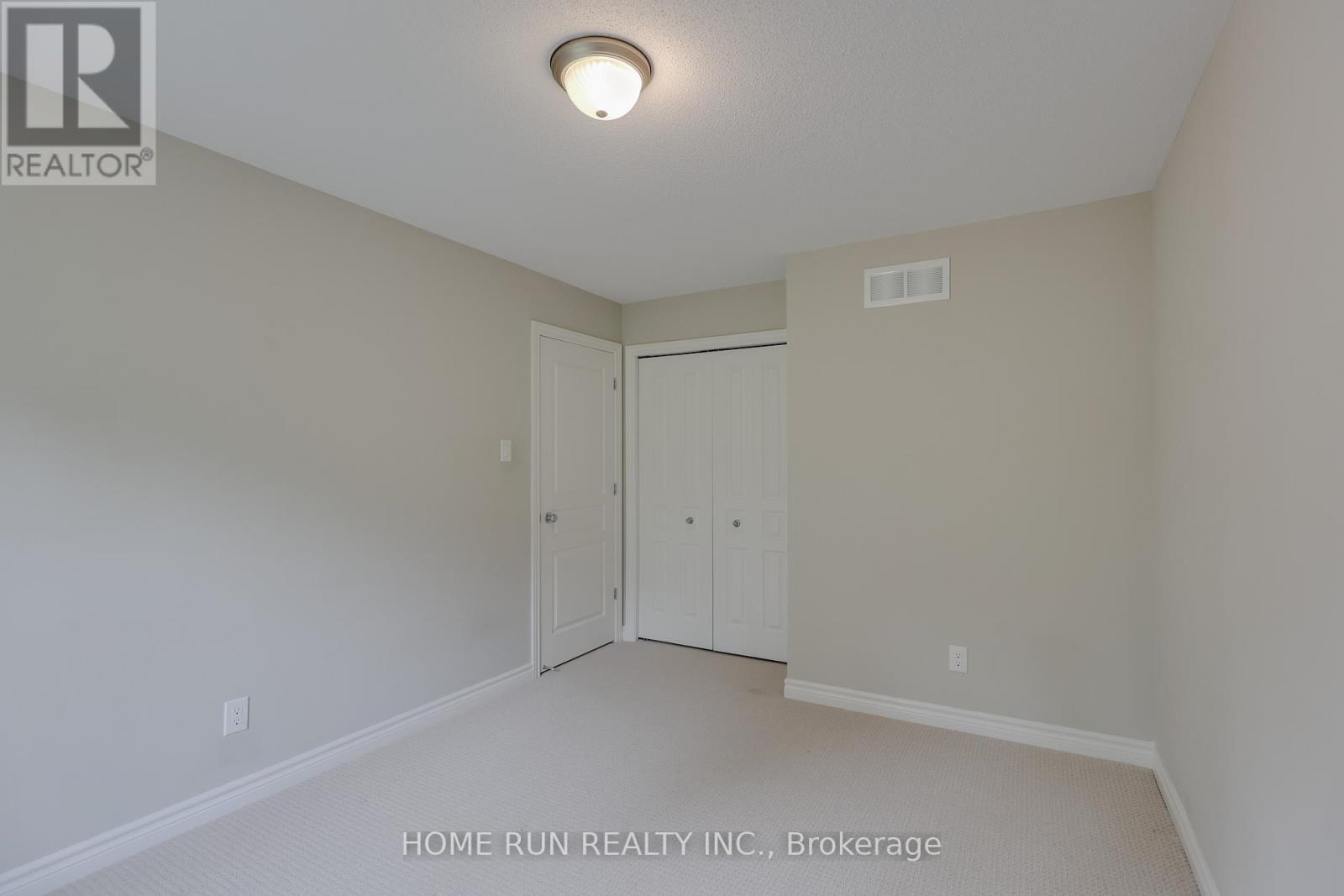886 Fletcher Circle, Ottawa, Ontario  K2T 0B8 - Photo 31 - X12211835