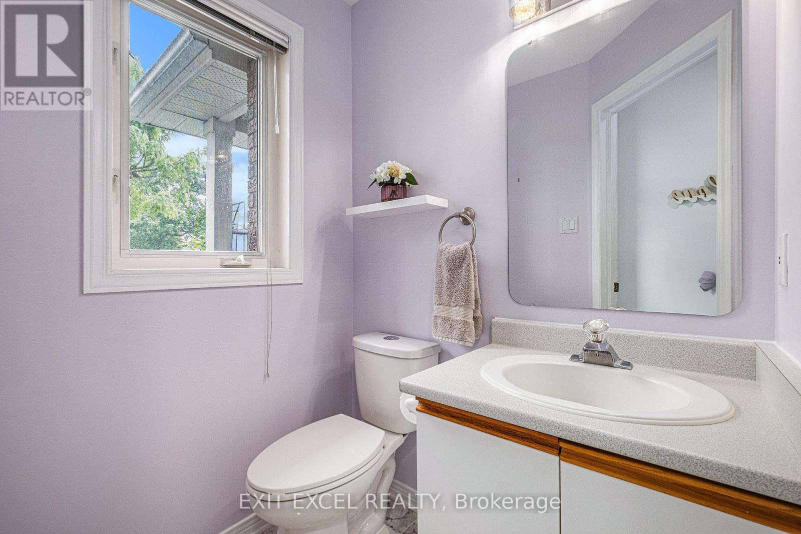 14 Grassy Plains Drive, Ottawa, Ontario  K2M 2P1 - Photo 15 - X12211844