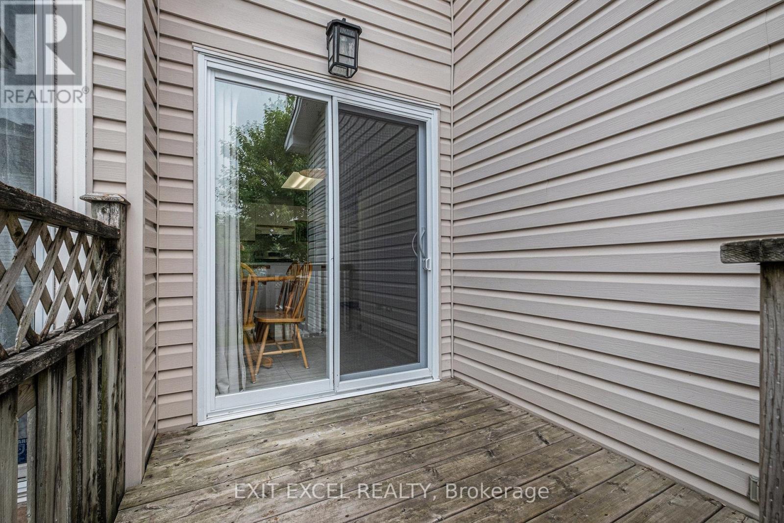 14 Grassy Plains Drive, Ottawa, Ontario  K2M 2P1 - Photo 27 - X12211844