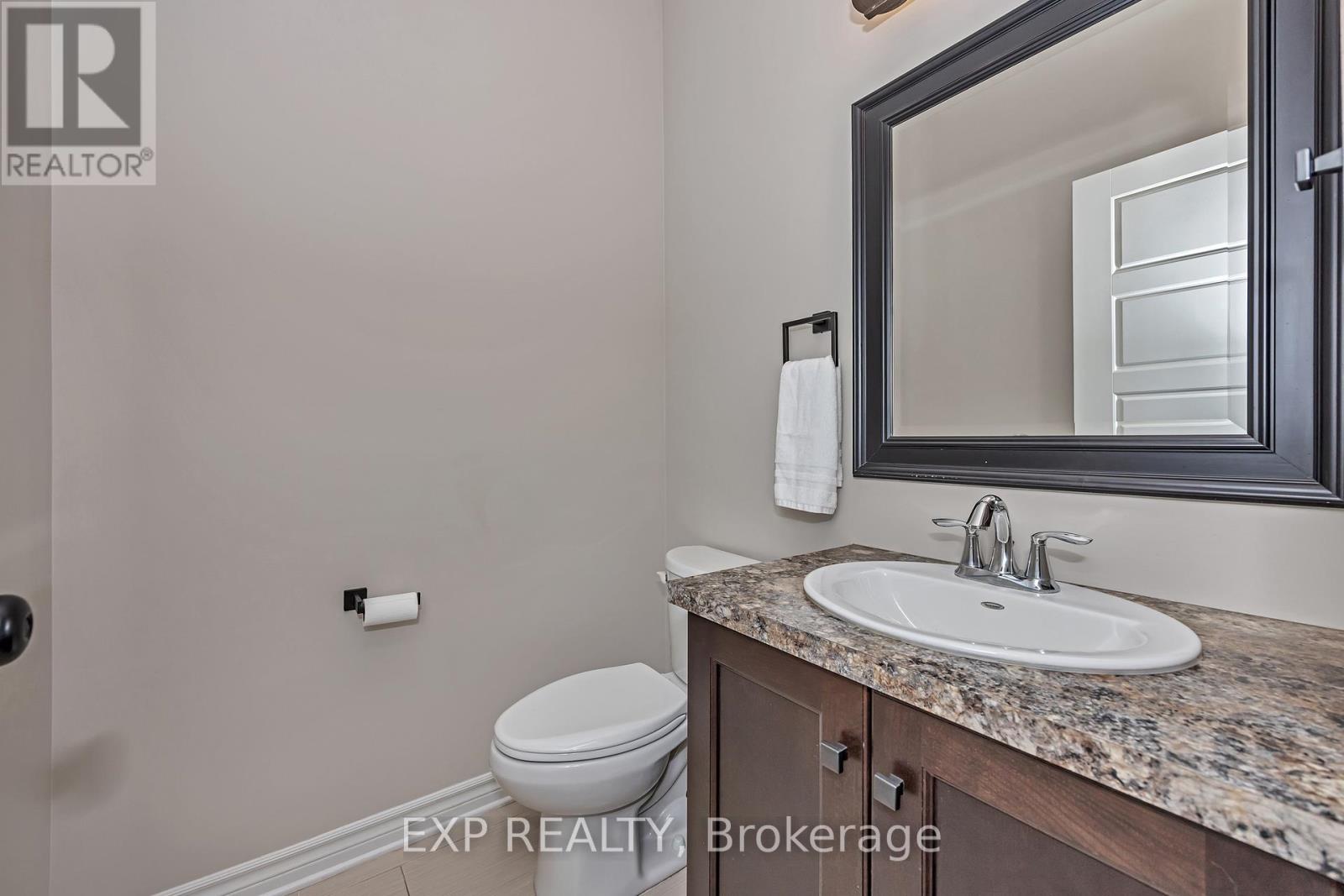 308 Silent Wood Grove, Ottawa, Ontario  K0A 1L0 - Photo 18 - X12211867