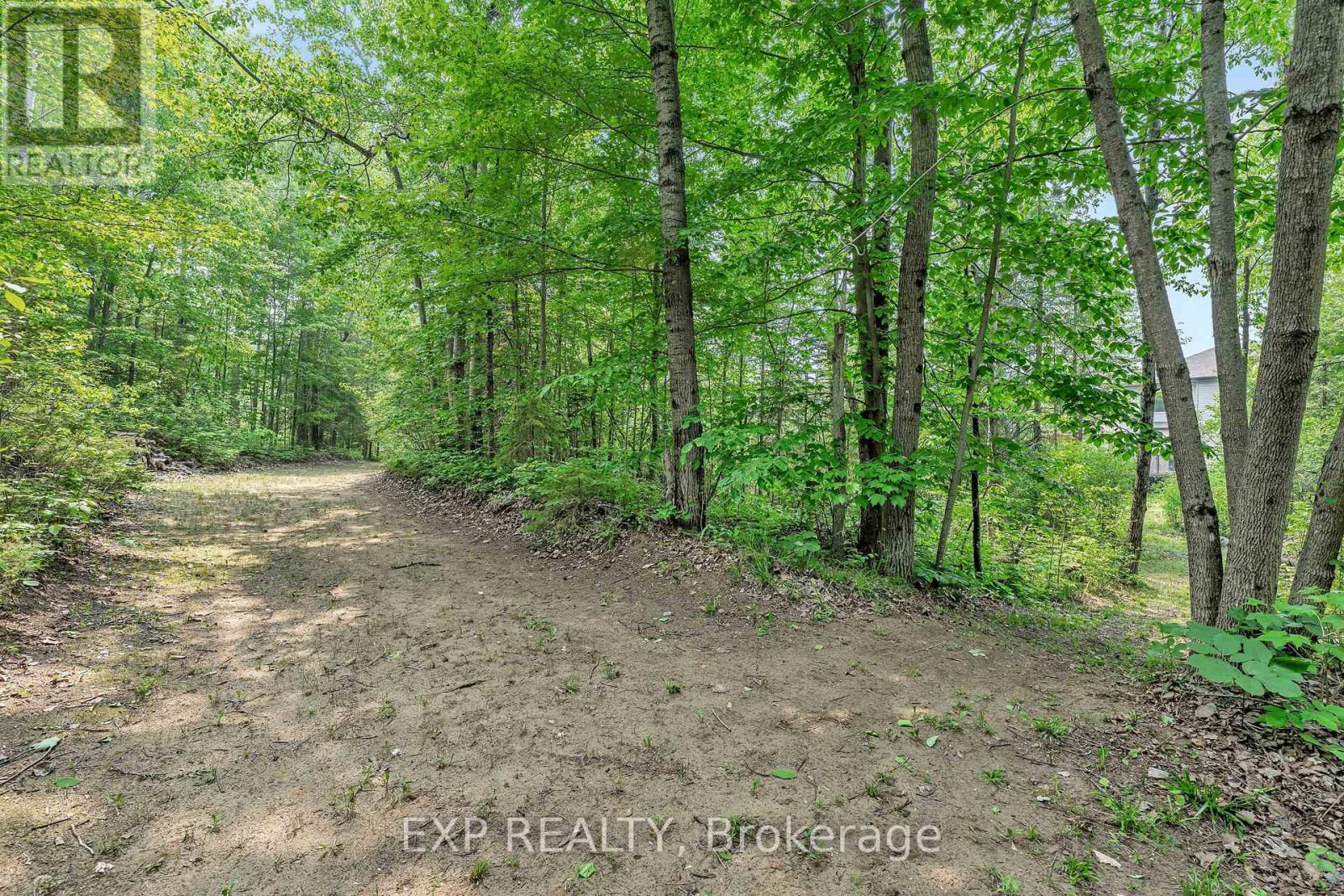 308 Silent Wood Grove, Ottawa, Ontario  K0A 1L0 - Photo 44 - X12211867