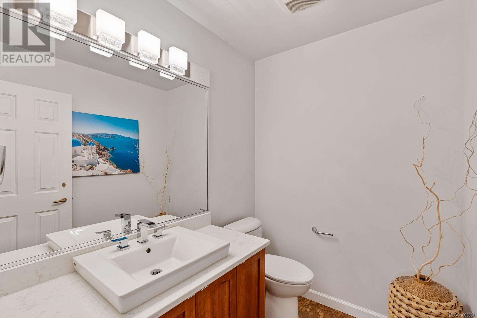 40 211 Robert St, Victoria, British Columbia  V9A 3Z1 - Photo 12 - 1003064