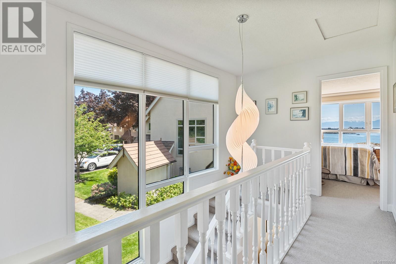 40 211 Robert St, Victoria, British Columbia  V9A 3Z1 - Photo 19 - 1003064