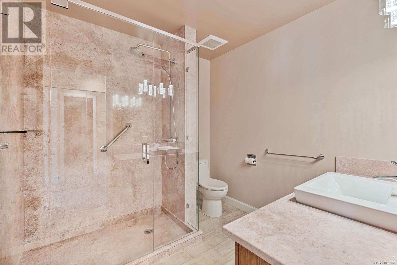 40 211 Robert St, Victoria, British Columbia  V9A 3Z1 - Photo 24 - 1003064