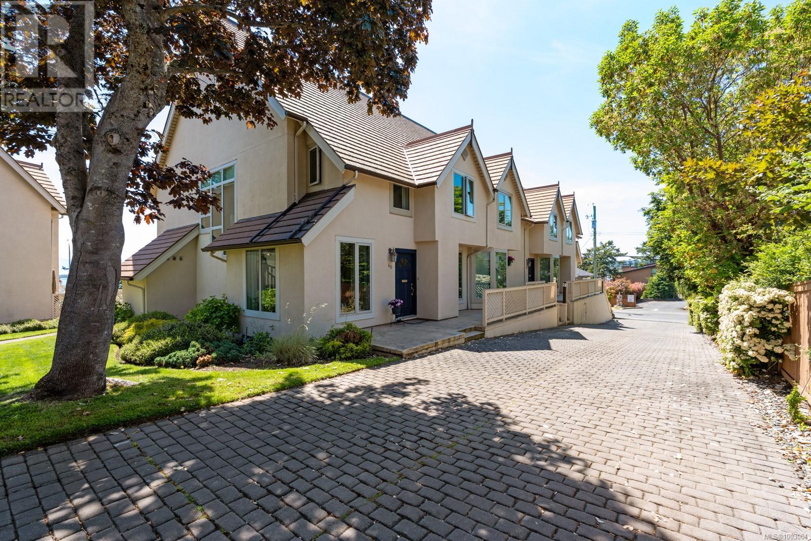 40 211 Robert St, Victoria, British Columbia  V9A 3Z1 - Photo 28 - 1003064