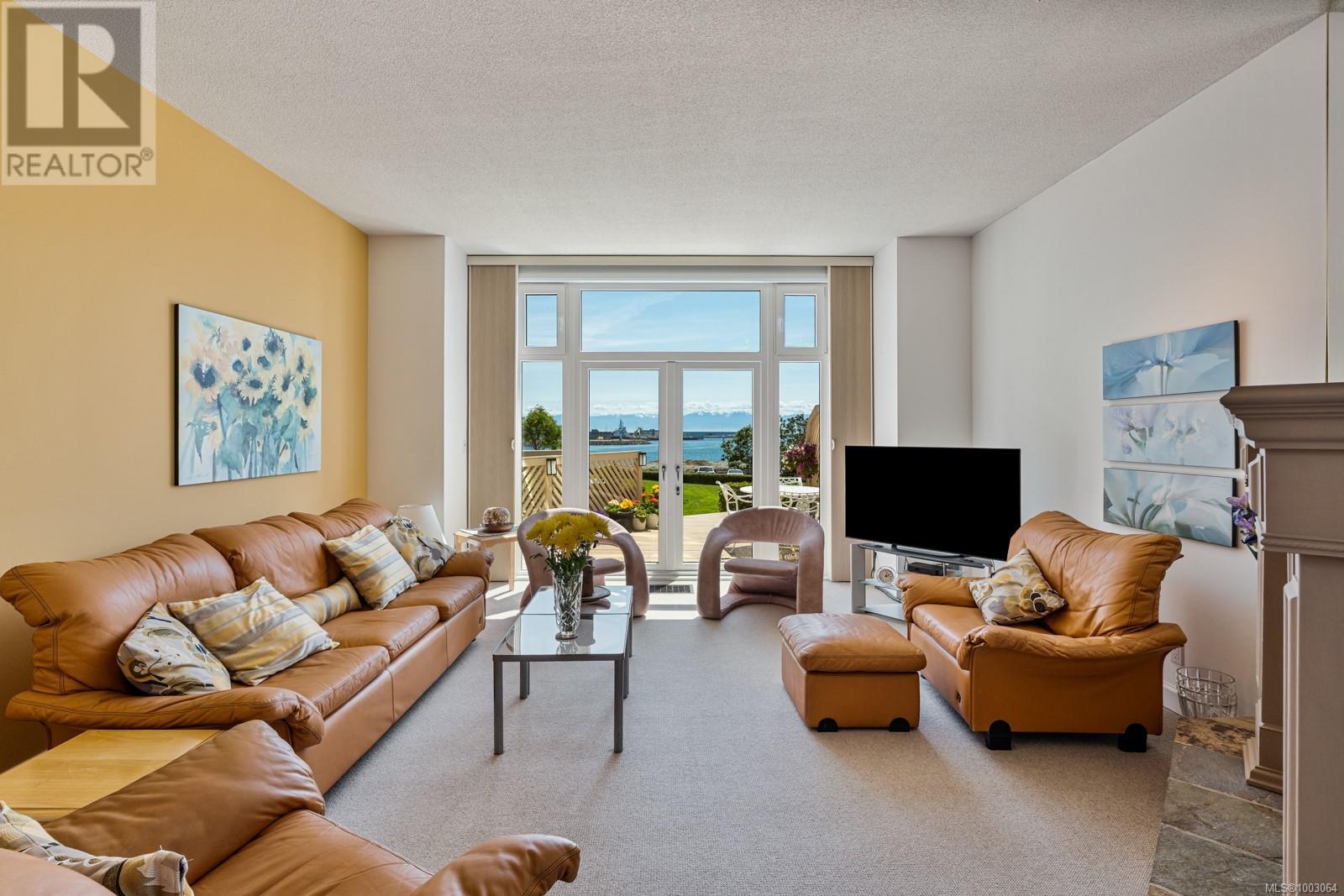 40 211 Robert St, Victoria, British Columbia  V9A 3Z1 - Photo 3 - 1003064