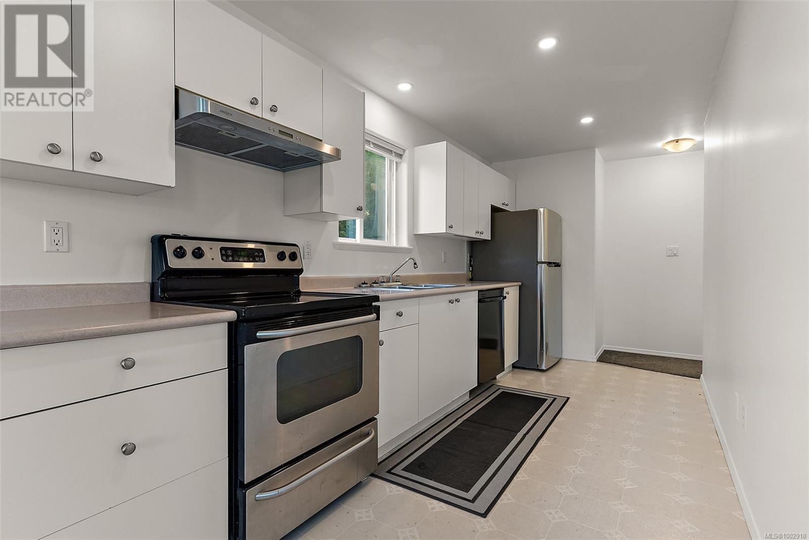 4159 Carey Rd, Saanich, British Columbia  V8Z 4G7 - Photo 30 - 1002918