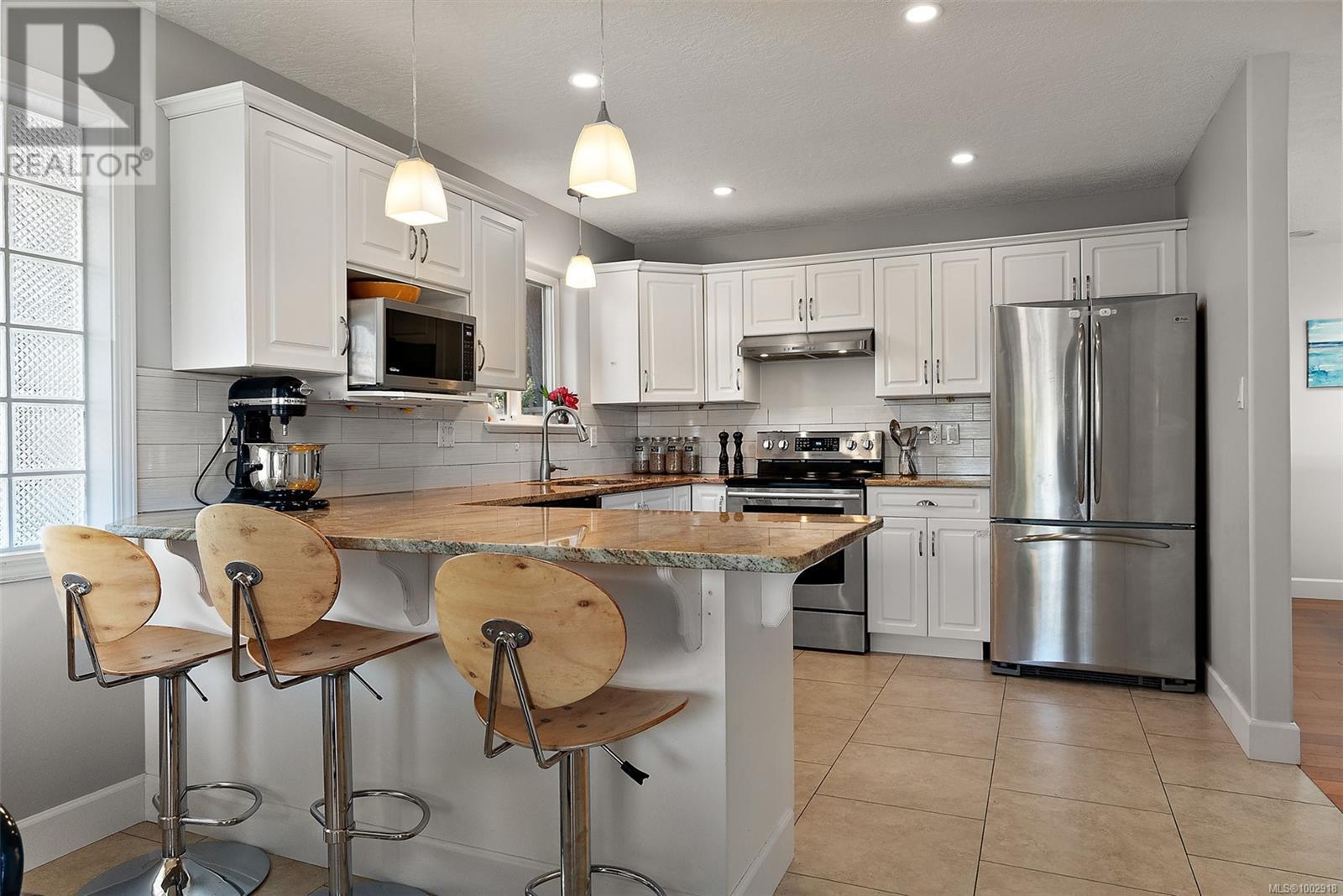 4159 Carey Rd, Saanich, British Columbia  V8Z 4G7 - Photo 7 - 1002918