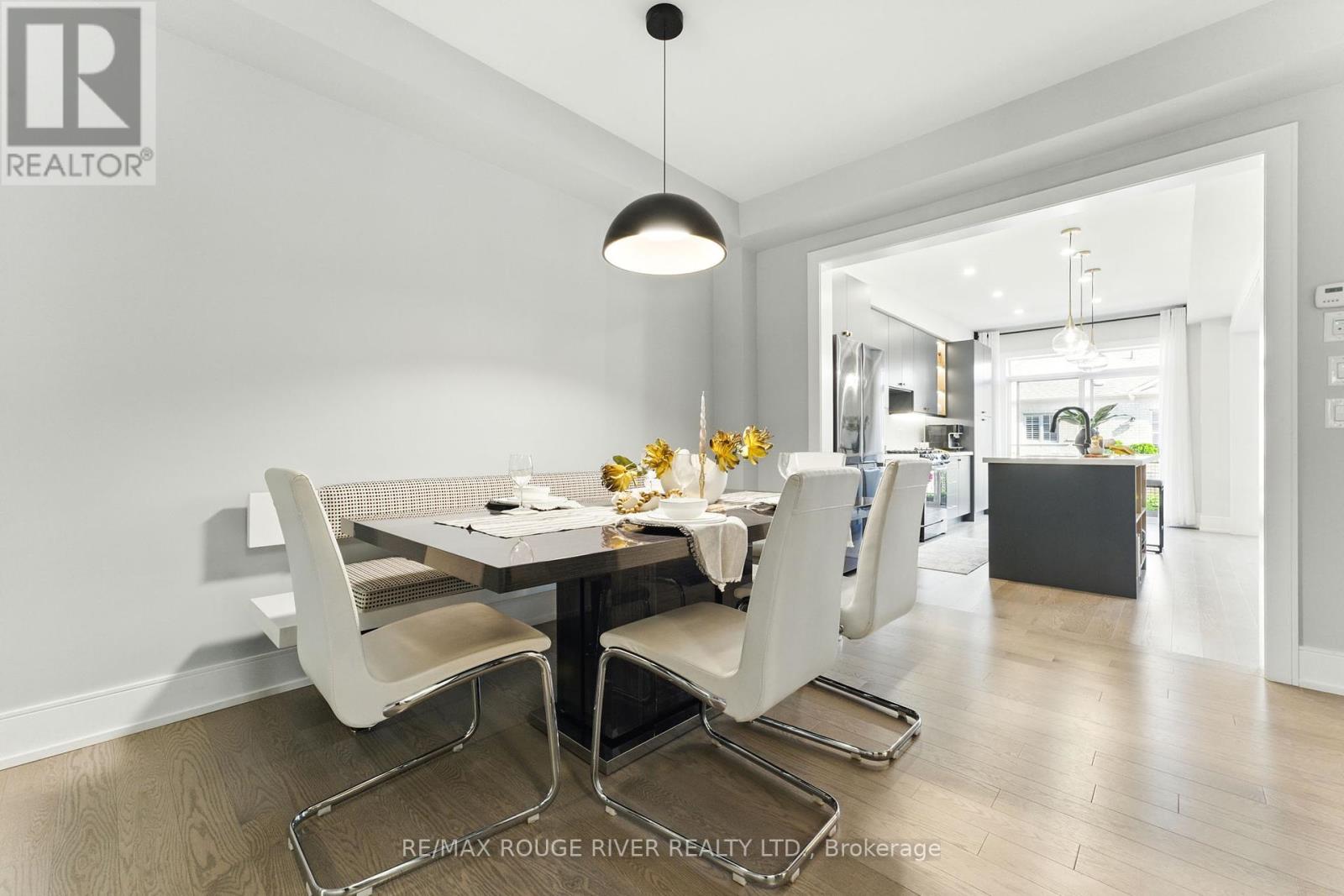 7 Caviglia Lane, Markham, Ontario  L6B 1R5 - Photo 5 - N12211184