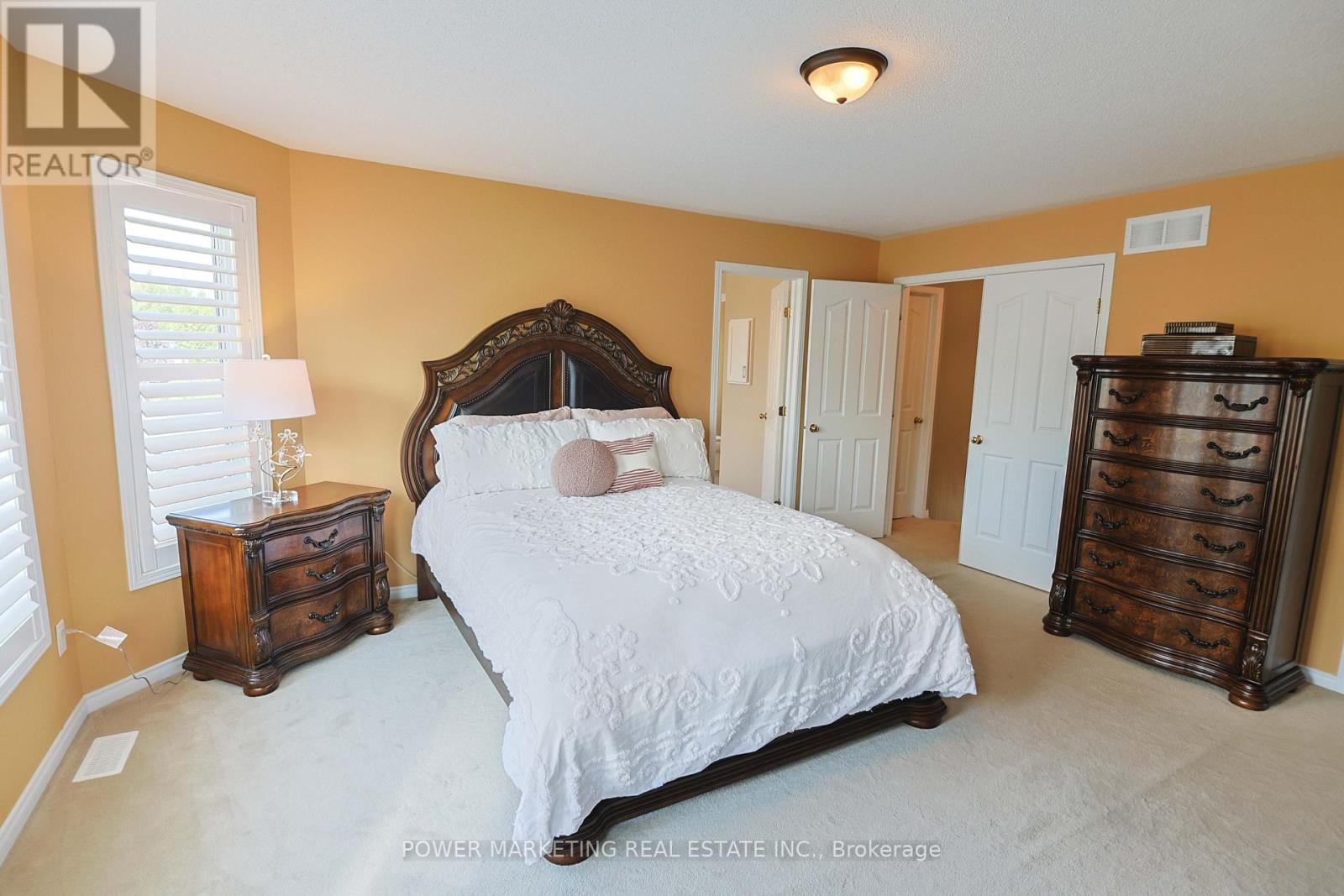 124 Strathcarron Crescent, Ottawa, Ontario  K2K 0C7 - Photo 31 - X12211694