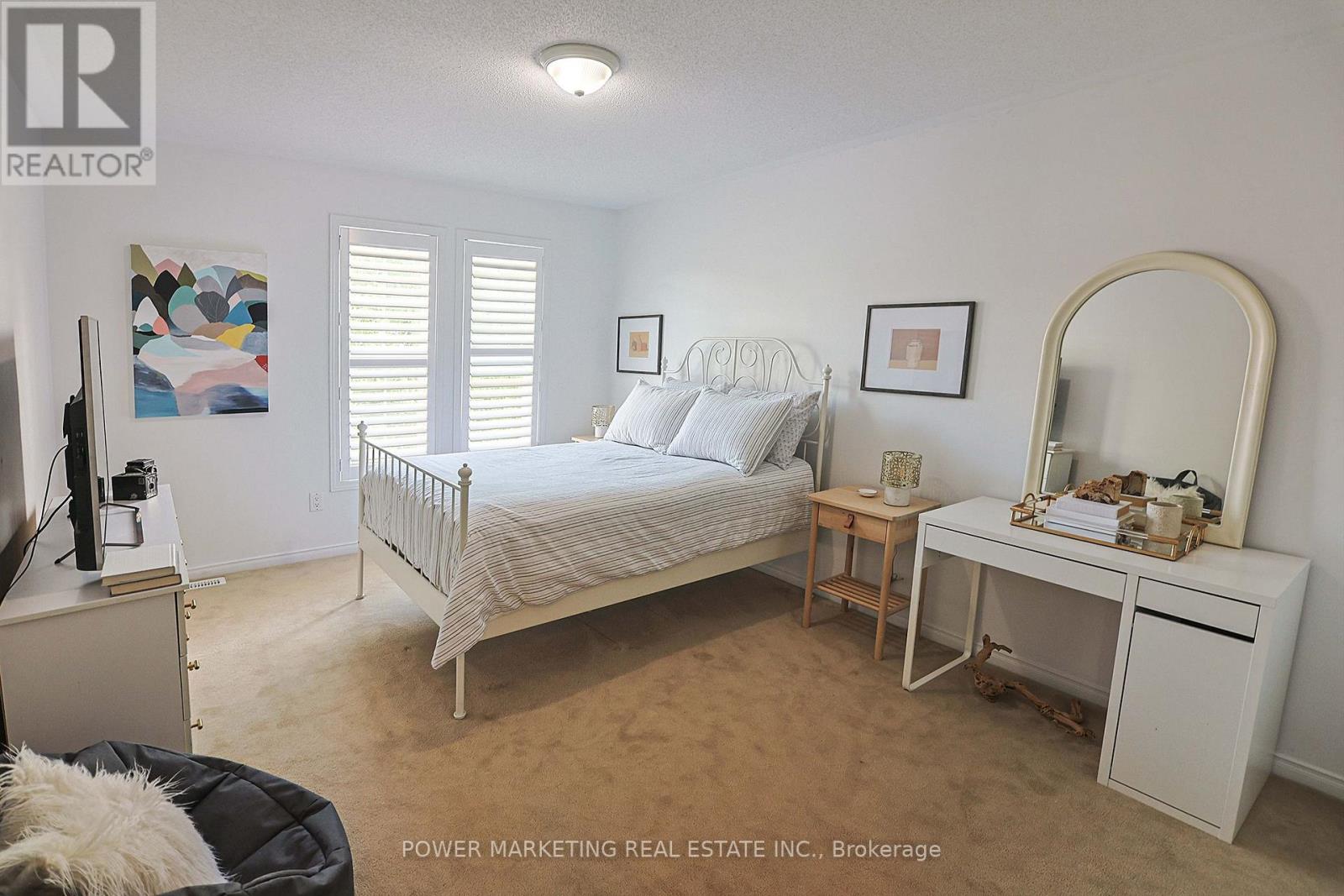 124 Strathcarron Crescent, Ottawa, Ontario  K2K 0C7 - Photo 19 - X12211694