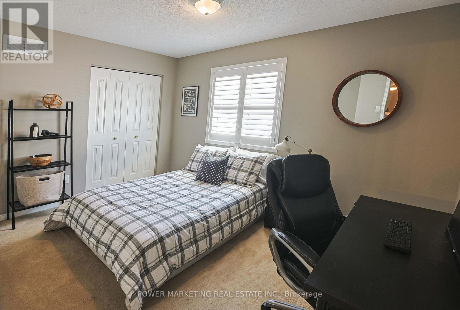 124 Strathcarron Crescent, Ottawa, Ontario  K2K 0C7 - Photo 25 - X12211694