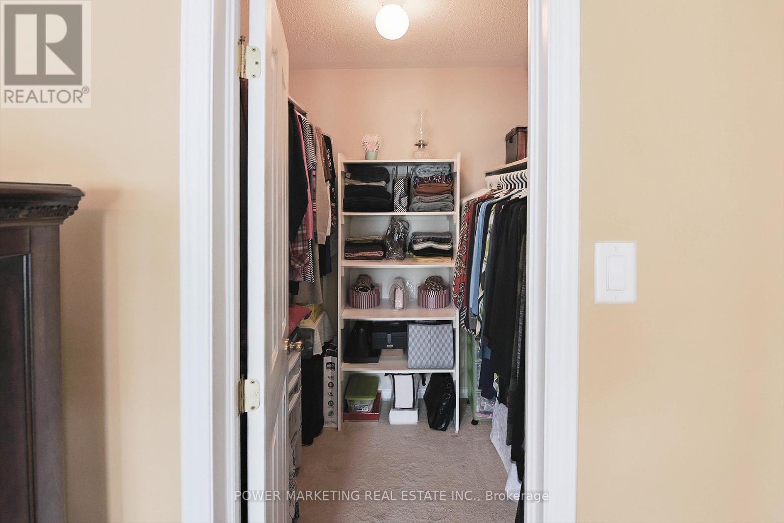 124 Strathcarron Crescent, Ottawa, Ontario  K2K 0C7 - Photo 35 - X12211694
