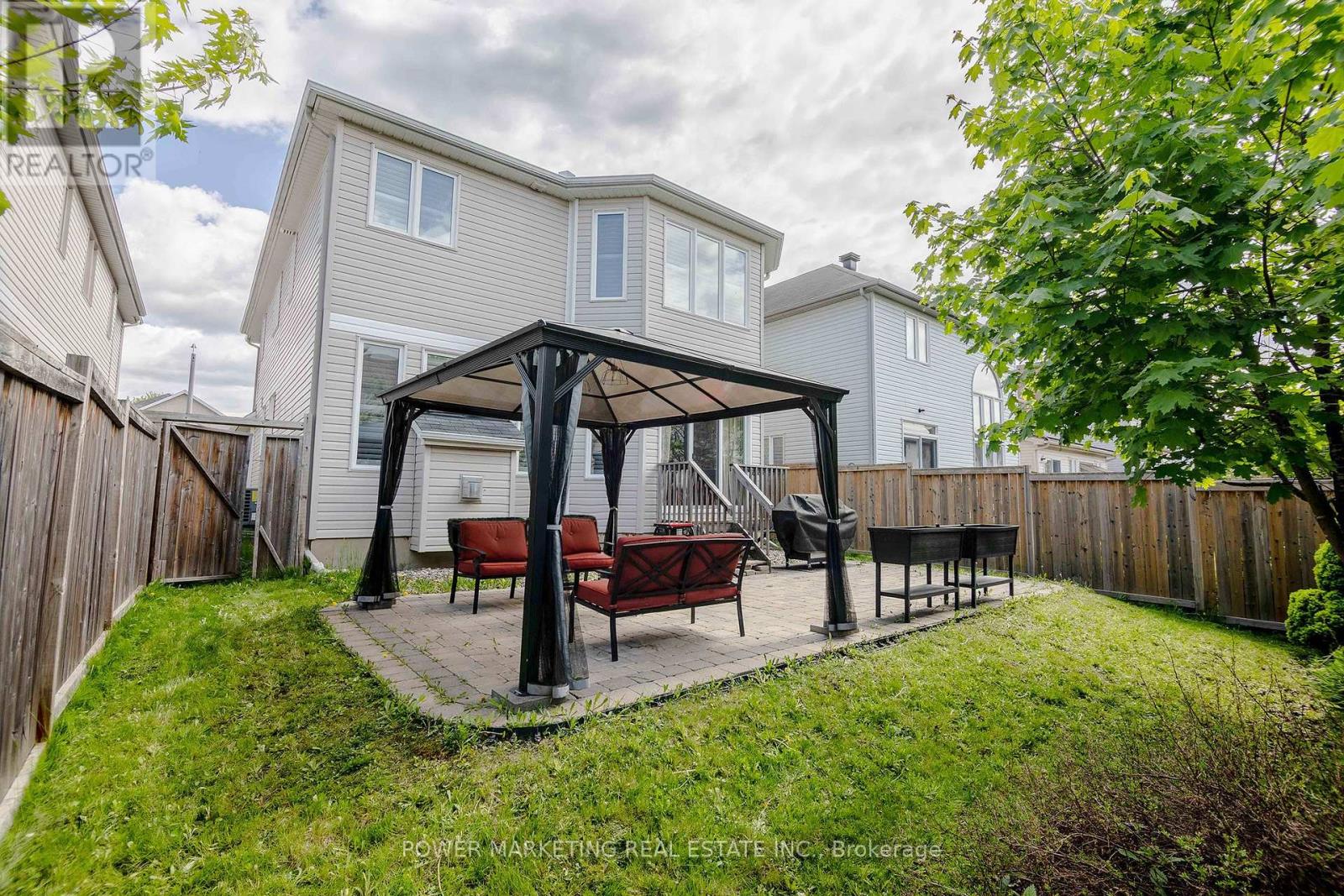 124 Strathcarron Crescent, Ottawa, Ontario  K2K 0C7 - Photo 40 - X12211694