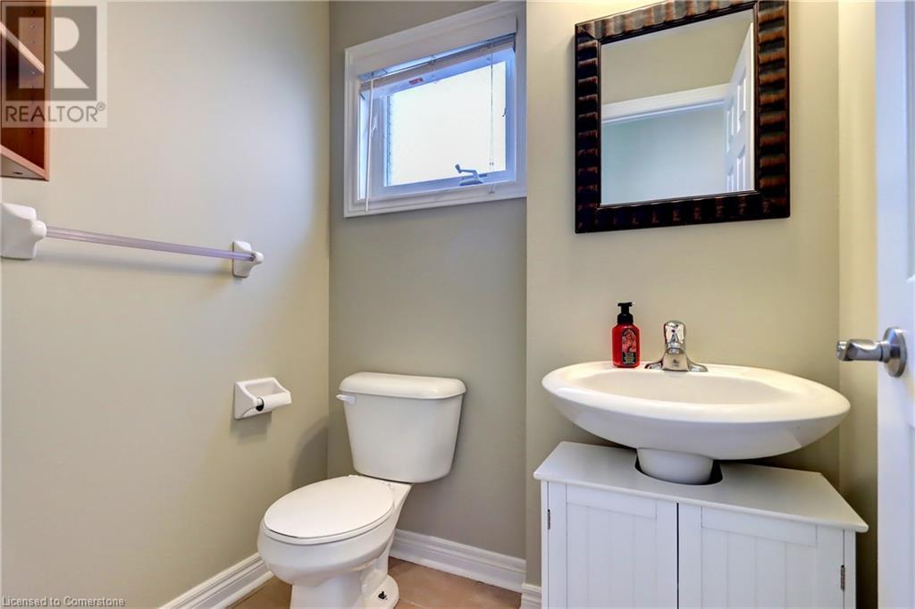 42 Mowat Crescent, Georgetown, Ontario  L7G 0A1 - Photo 5 - 40737132