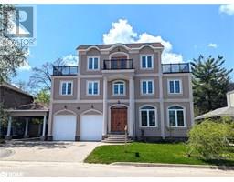 16 GRAY Lane, Barrie, Ontario