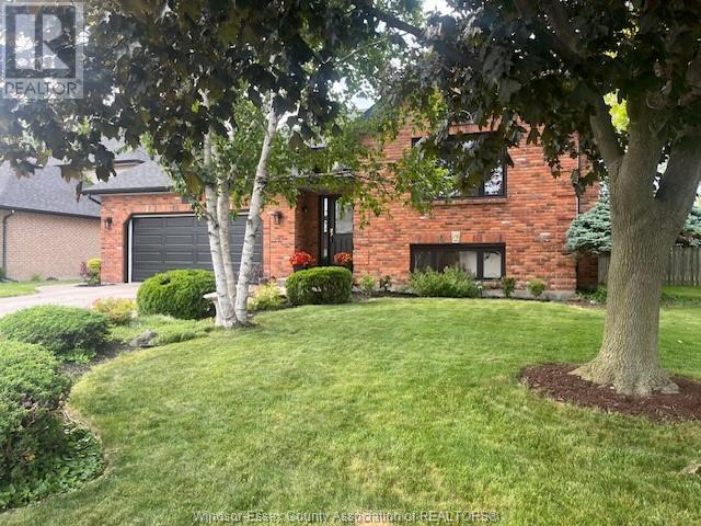 12410 MEANDER CRESCENT, Tecumseh, Ontario