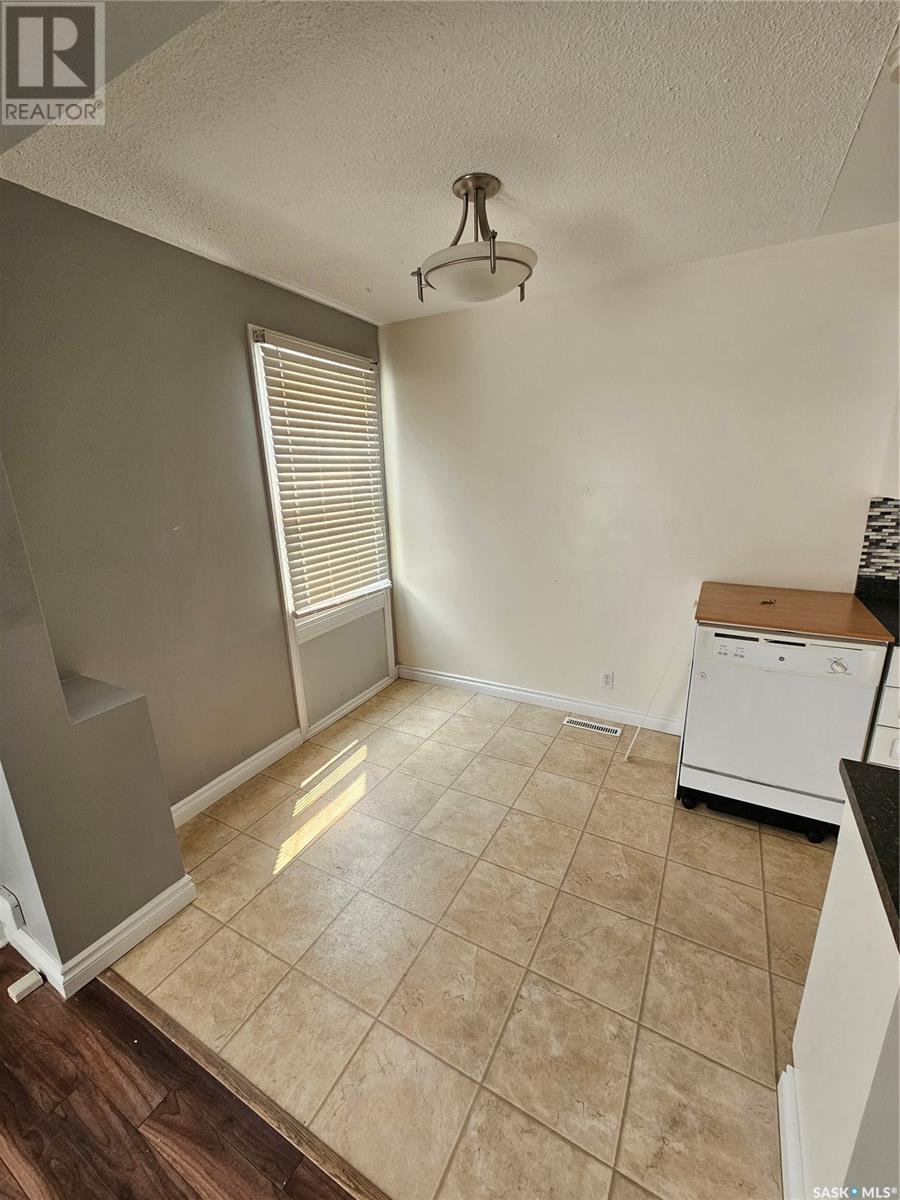 13 1292 Gordon Road, Moose Jaw, Saskatchewan  S6H 7V9 - Photo 5 - SK009091